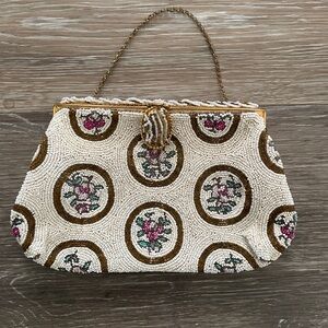 Elegant Beaded Clutch with Floral Design